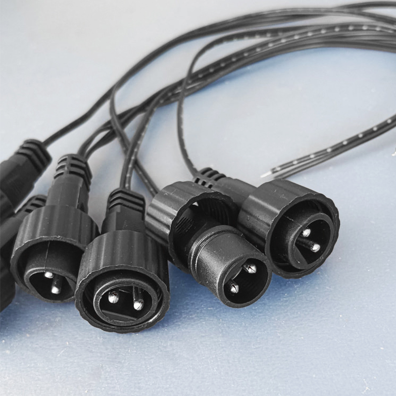 2-pins LED-connector met 25cm  - Outdoor Lighting Experts recensie en prijs